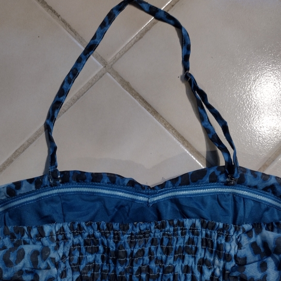 Gorgeous blue cheetah dress - Picture 4 of 15